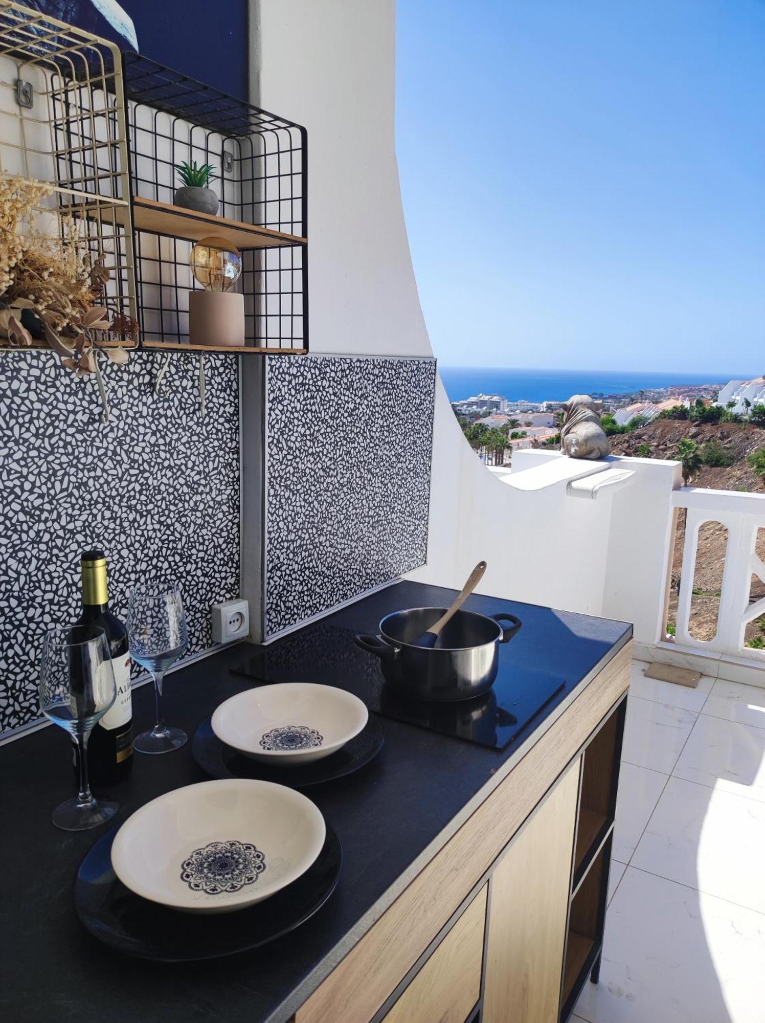 Apartamento Sunshine Escape With Ocean View Costa Adeje  Exterior foto
